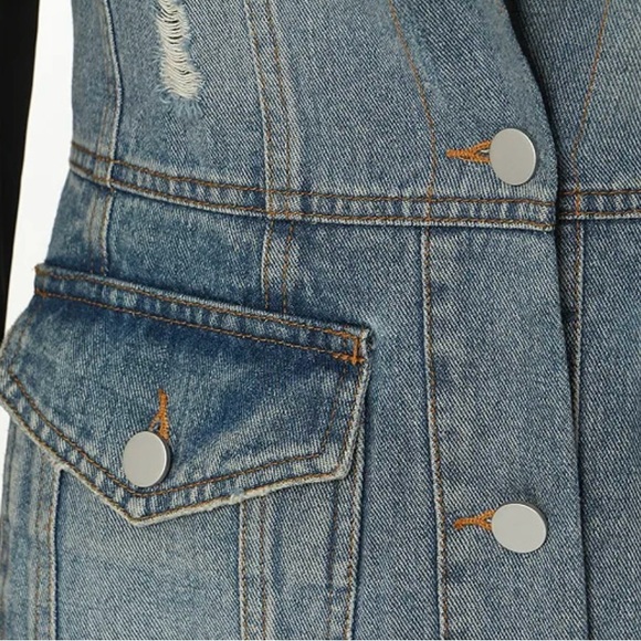 NEW WOMEN’S BLAZER DENIM DRESS - Picture 4 of 7